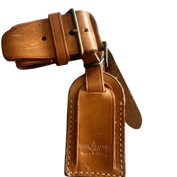 Louis Vuitton Tan Leather Luggage  Tag  with Metal Buckle - Picture 1 of 4